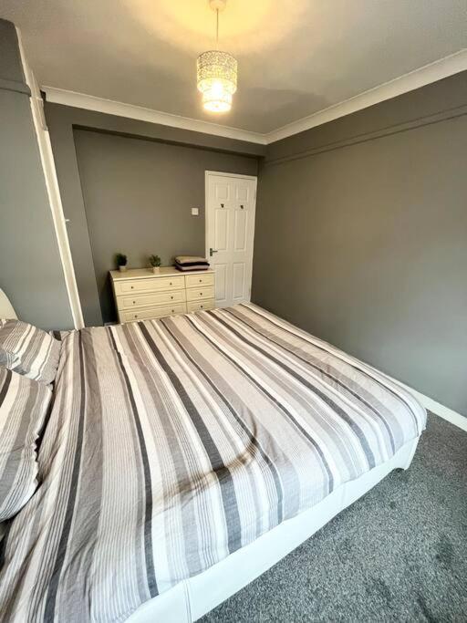 Aprt 10Mins Walk From The Shard! Apartment London Ngoại thất bức ảnh